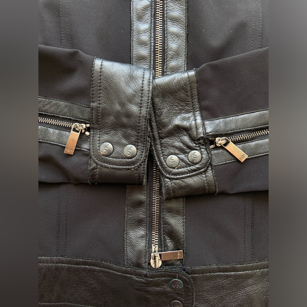 Votre Nom Black Blazer Jacket – Zipper Detail & Faux Leather Trim | Size 8 - Picture 6 of 16